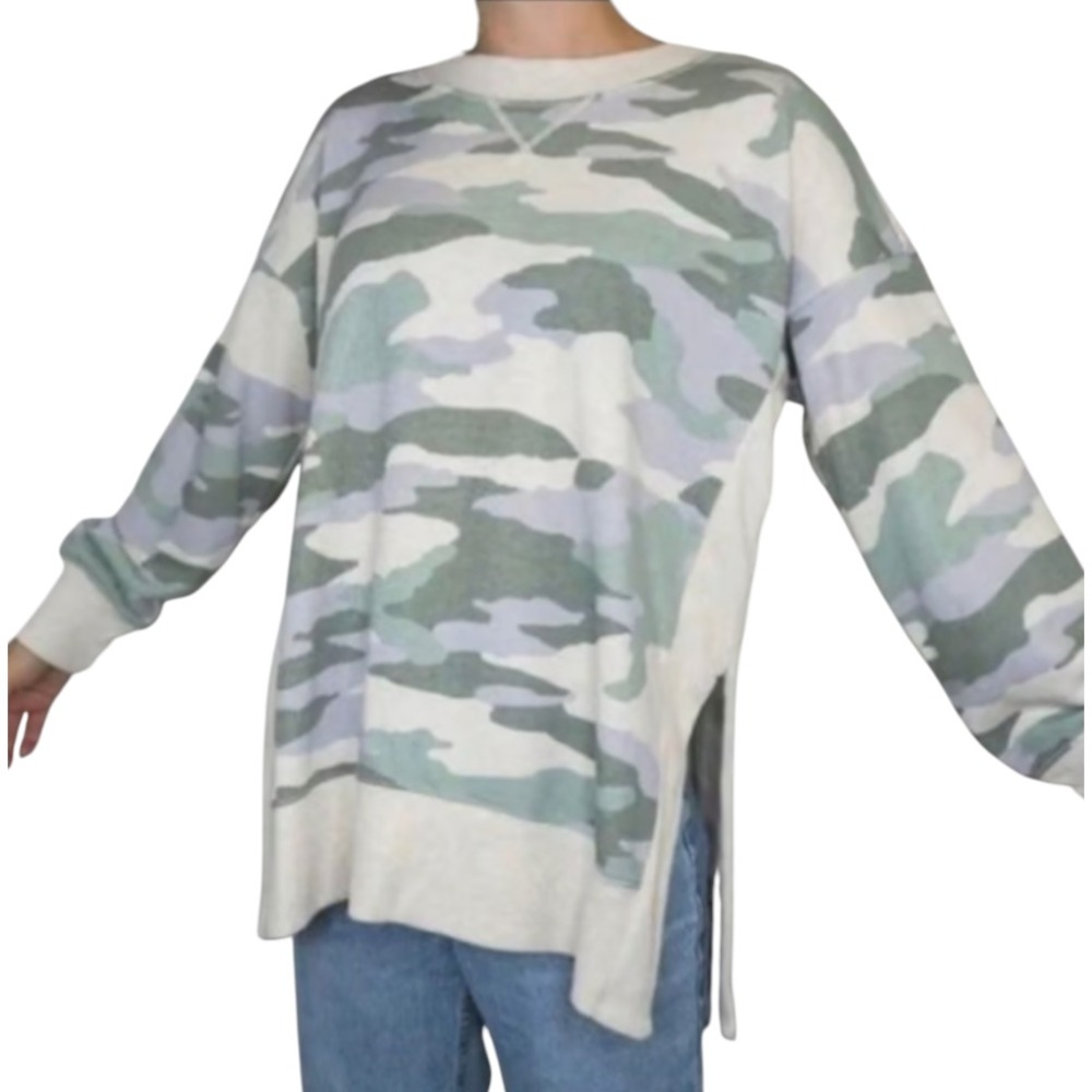 AERIE GOOD VIBES Sweatshirt Top SIDE SLITS Cream/Green Camo Print Oversized SZ M
